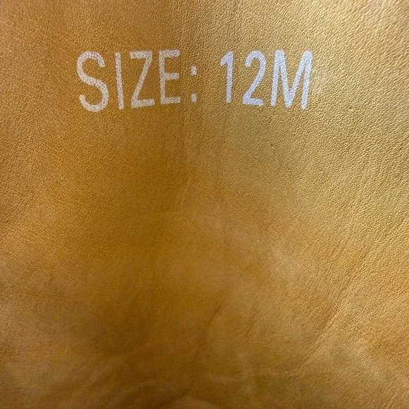 Shoes - Picture 11 of 11